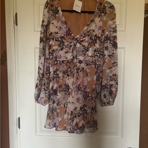 Forever 21 Flowy Chiffon Dress - Picture 2 of 3